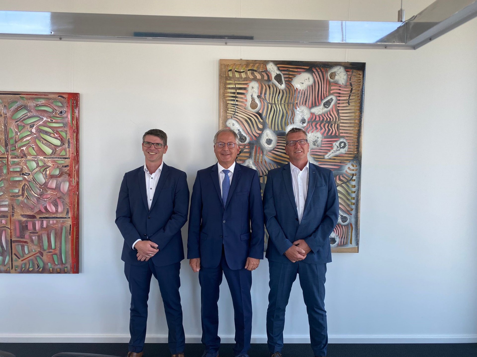 EAB Elektroanlagenbau GmbH Rhein/Main erwirbt die Heinz Hildebrand e.K.
